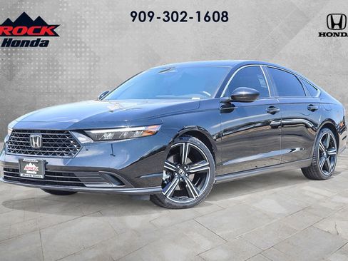 Used 2025 Honda Accord Sport image 1