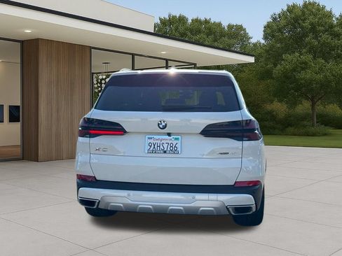 Used 2026 BMW X5 sDrive40i w/ Premium Package RWD image 9