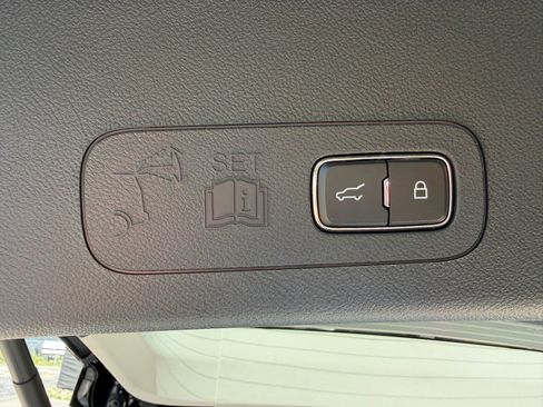 New 2026 Lincoln Aviator Reserve AWD/4WD image 18