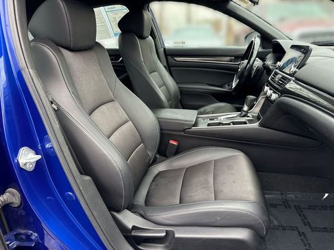 Used 2021 Honda Accord Sport image 24