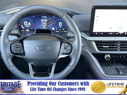 New 2025 Ford Explorer Platinum image 14