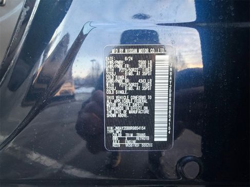 Used 2024 Nissan Armada Platinum w/ Captain's Chairs Package image 26