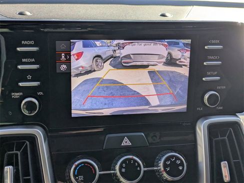 Used 2022 Kia Sorento LX image 20