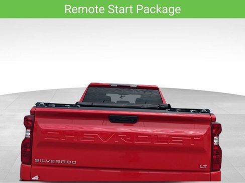 Used 2022 Chevrolet Silverado 1500 LT AWD/4WD image 6