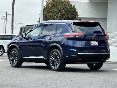 Used 2024 Nissan Rogue Platinum