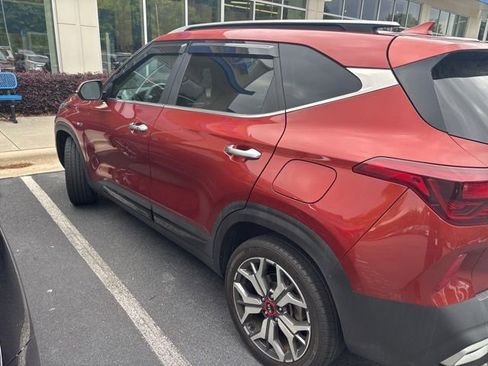 Used 2021 Kia Seltos SX AWD/4WD image 6