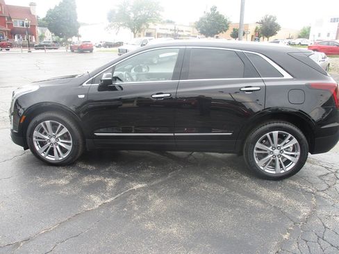 Used 2024 Cadillac XT5 Premium Luxury AWD/4WD image 8