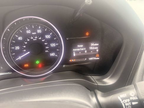 Used 2021 Honda HR-V EX image 14