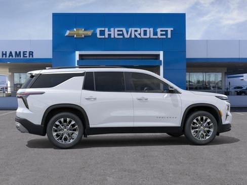New 2026 Chevrolet Traverse LT w/ Sun and Wheel Package AWD/4WD image 31