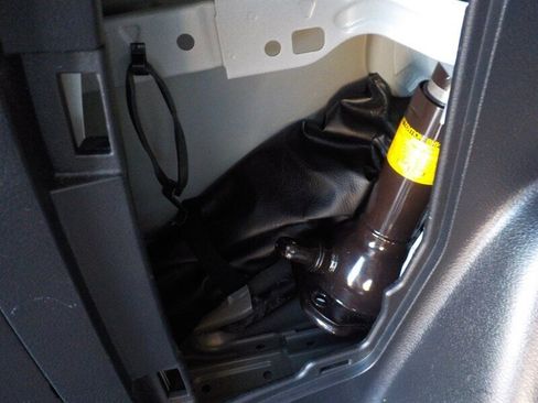 Used 2013 Toyota 4Runner SR5 image 39