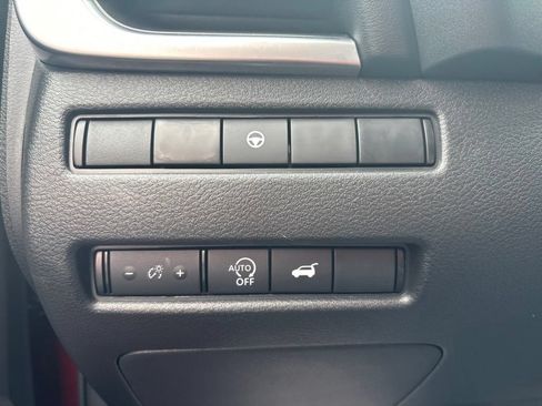 Certified 2026 Nissan Rogue SV AWD/4WD image 15