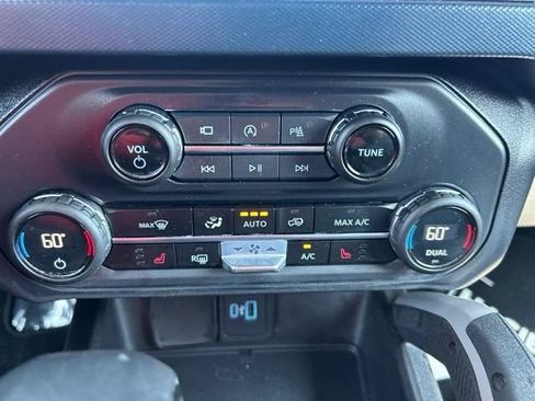 Used 2023 Ford Bronco Outer Banks AWD/4WD image 18