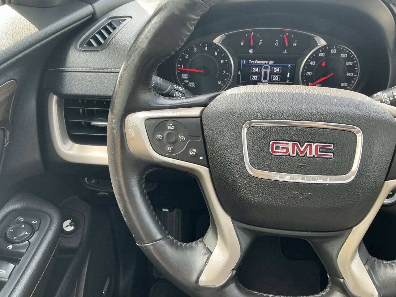 Used 2018 GMC Terrain Denali AWD/4WD image 32