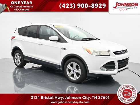Used 2016 Ford Escape SE AWD/4WD image 1