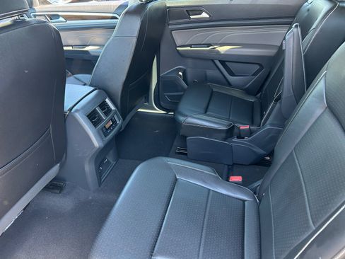 Used 2023 Volkswagen Atlas SE FWD image 17