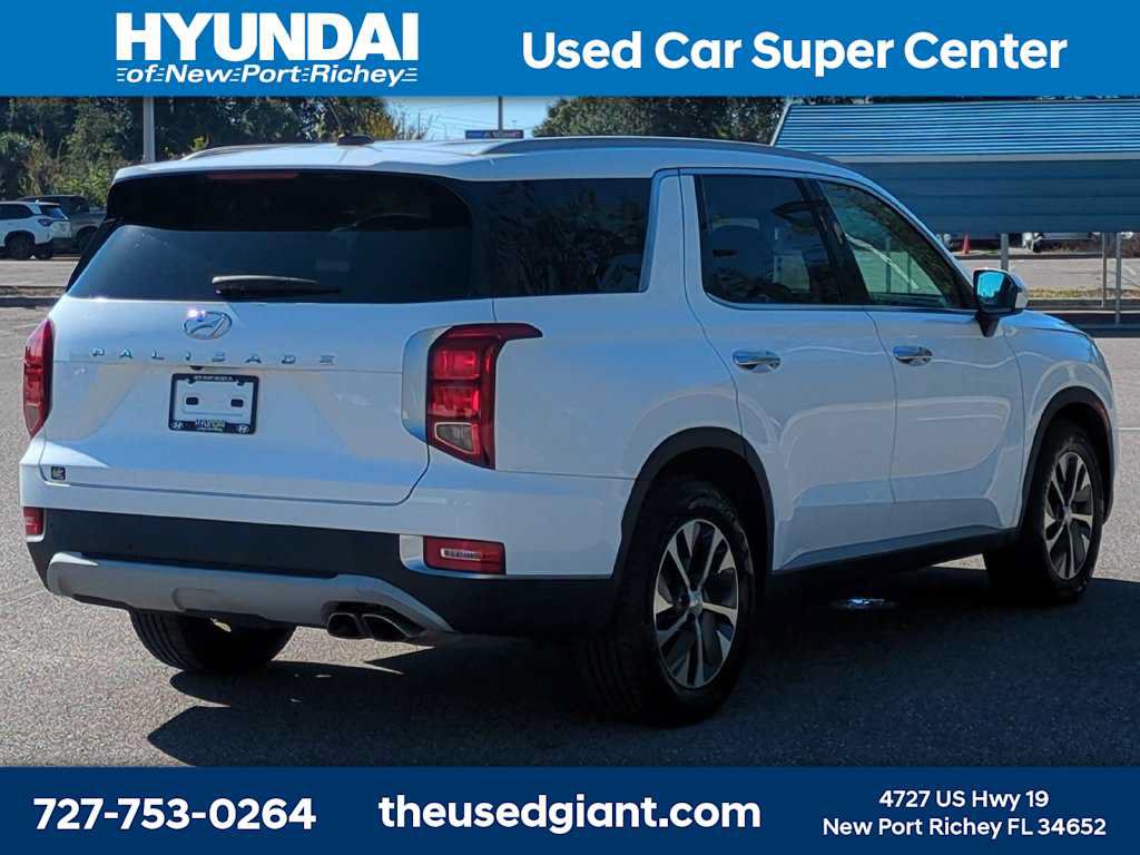 Used 2021 Hyundai Palisade SEL FWD image 5
