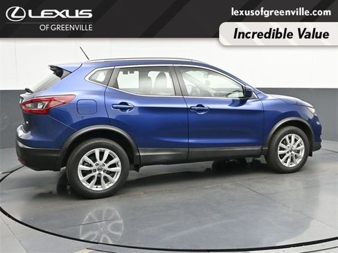 Used 2020 Nissan Rogue Sport SV w/ All-Weather Package image 8