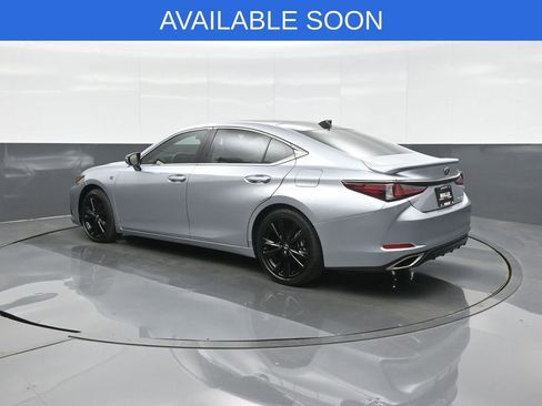 Used 2025 Lexus ES 350 w/ Accessory Package (Z1) FWD image 5