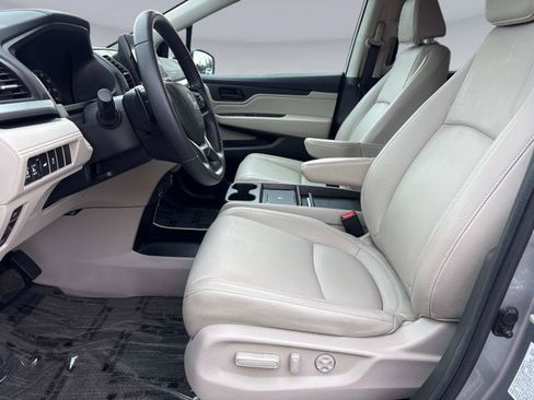 Certified 2025 Honda Odyssey EX-L image 22