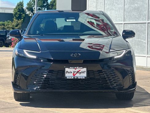 New 2026 Toyota Camry XSE FWD image 2