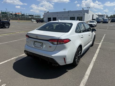 Used 2023 Toyota Corolla SE FWD image 7