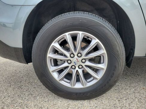 Used 2023 Buick Enclave Essence w/ LPO, Floor Liner Package FWD image 5