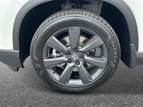 New 2026 Honda Pilot Sport image 8