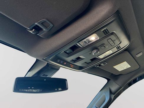 Certified 2022 Chevrolet Suburban RST image 36