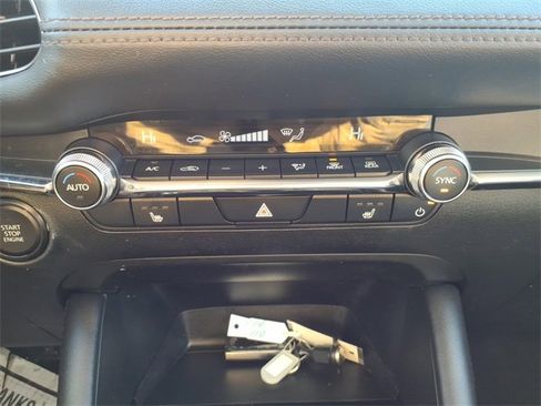 Used 2024 MAZDA MAZDA3 s image 14