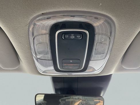 Used 2021 Hyundai Elantra SEL FWD image 25