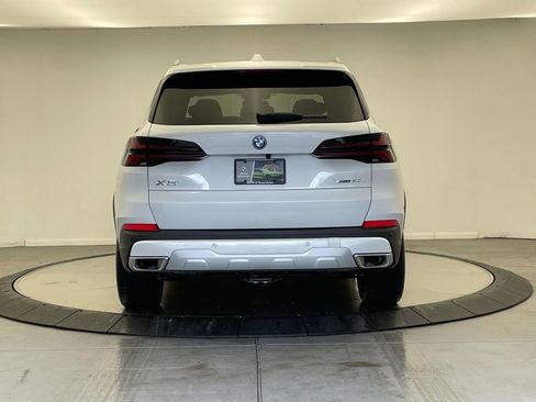 New 2026 BMW X5 xDrive50e AWD/4WD image 4
