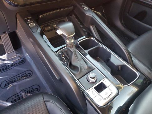 Used 2022 Kia Telluride S image 25