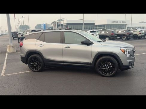 Certified 2023 GMC Terrain SLE w/ Driver Convenience Package FWD image 9