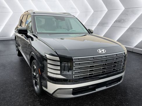 New 2026 Hyundai Palisade Limited image 3