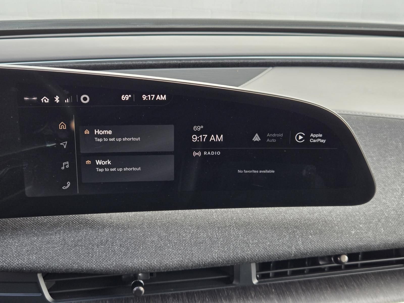 Used 2025 Lucid Air Pure RWD image 11