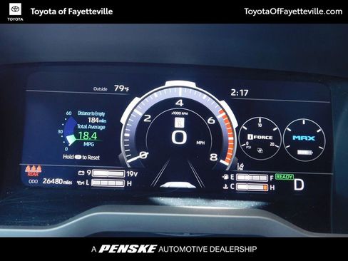 Used 2022 Toyota Tundra Platinum image 12