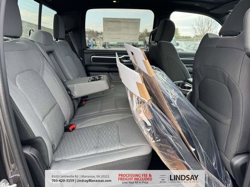 New 2026 RAM 1500 4x4 Crew Cab image 14