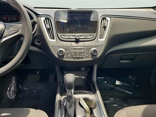 Used 2023 Chevrolet Malibu LT FWD image 20