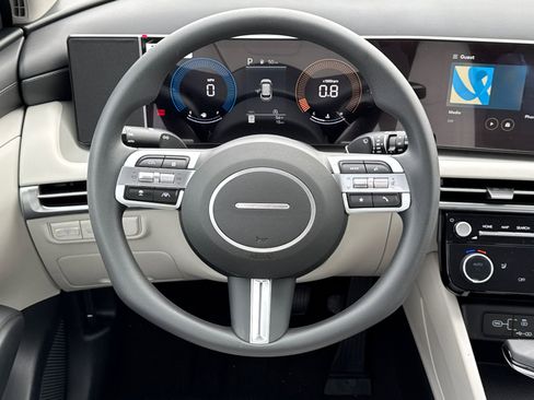 New 2026 Hyundai Tucson SEL image 24
