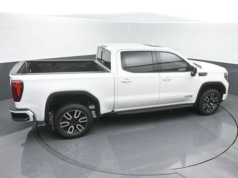 Used 2022 GMC Sierra 1500 AT4 w/ AT4 Preferred Package AWD/4WD image 35