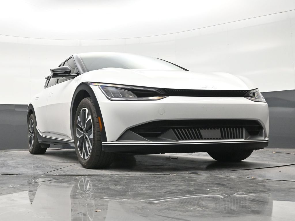 Used 2024 Kia EV6 Light RWD image 26