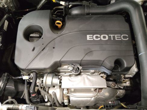 Used 2021 Chevrolet Equinox LS w/ LS Convenience Package FWD image 30