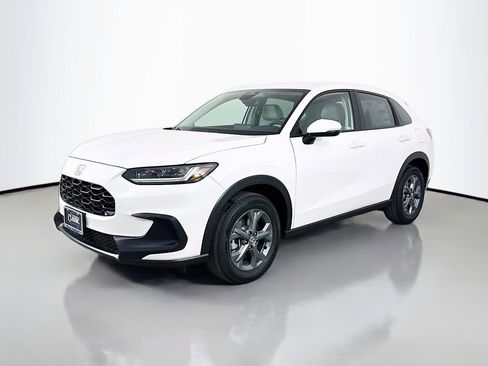 New 2026 Honda HR-V LX image 3