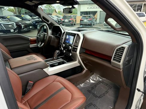 Used 2020 Ford F150 King Ranch w/ Equipment Group 601A Luxury AWD/4WD image 20