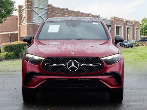 Certified 2025 Mercedes-Benz GLC 300 4MATIC image 2