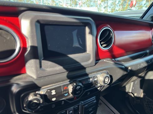 Used 2020 Jeep Wrangler Unlimited Rubicon image 11