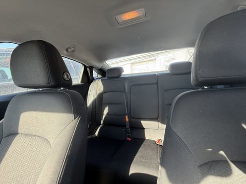 Used 2018 Chevrolet Malibu LS image 7