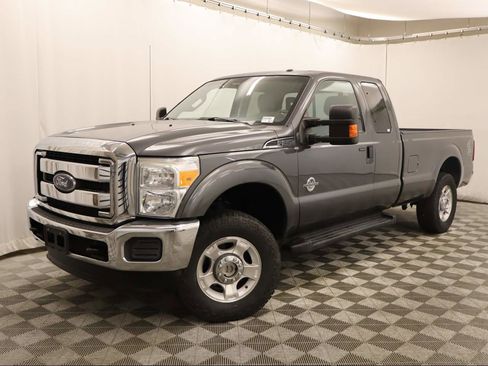 Used 2015 Ford F250 XLT w/ XLT Interior Package image 1