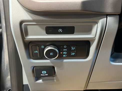 Used 2025 Ford F150 XLT w/ Equipment Group 301A Standard image 14