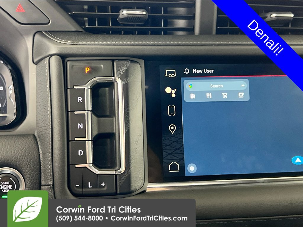 Used 2024 GMC Yukon XL Denali AWD/4WD image 10